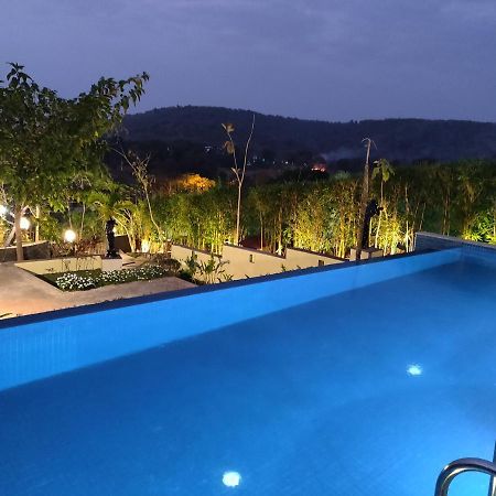 كالانغيُت Rock Forest Goa Honeymoon Cottages المظهر الخارجي الصورة