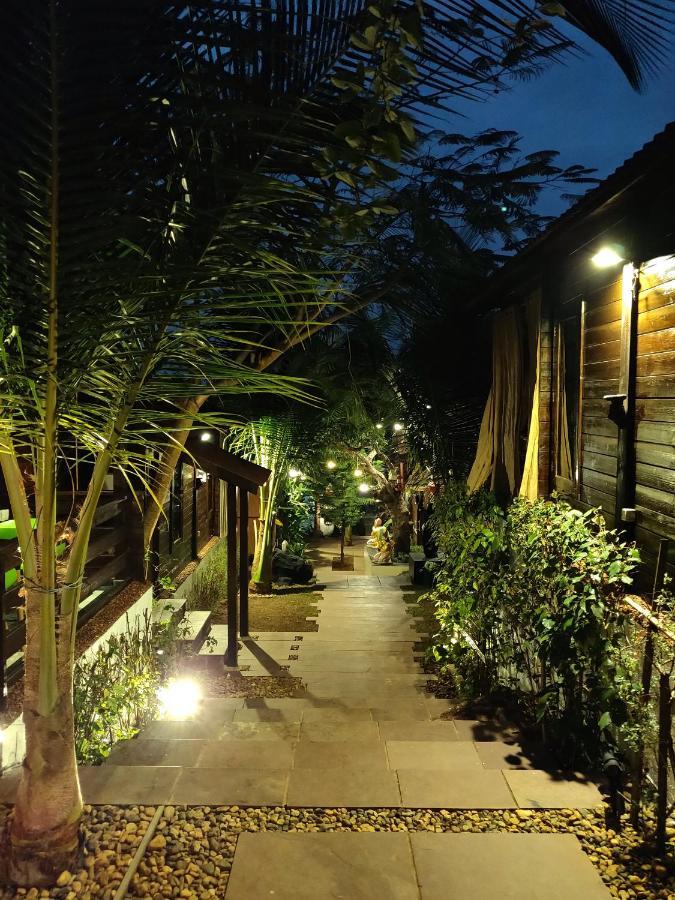 كالانغيُت Rock Forest Goa Honeymoon Cottages المظهر الخارجي الصورة