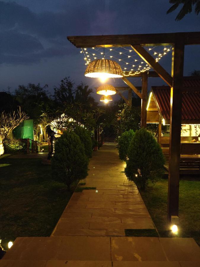 كالانغيُت Rock Forest Goa Honeymoon Cottages المظهر الخارجي الصورة