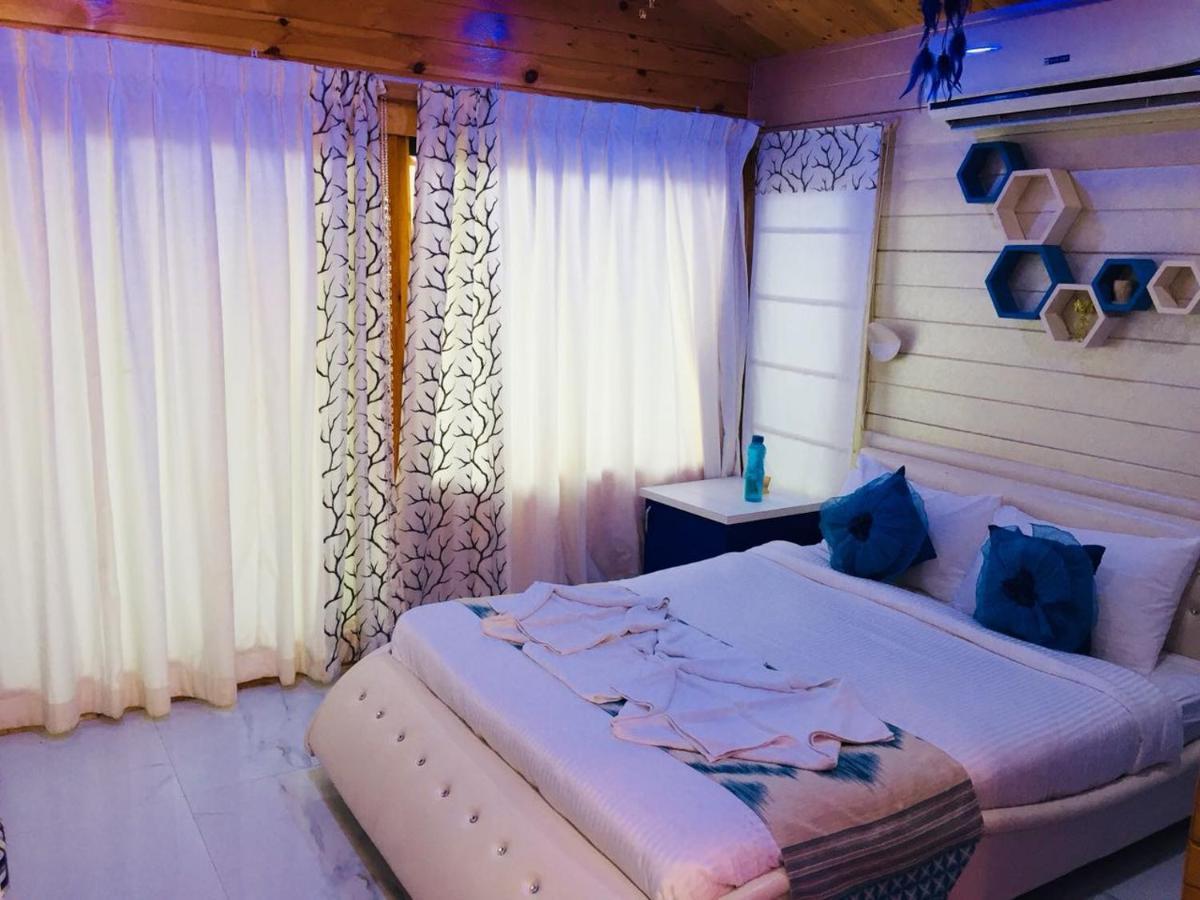 كالانغيُت Rock Forest Goa Honeymoon Cottages المظهر الخارجي الصورة