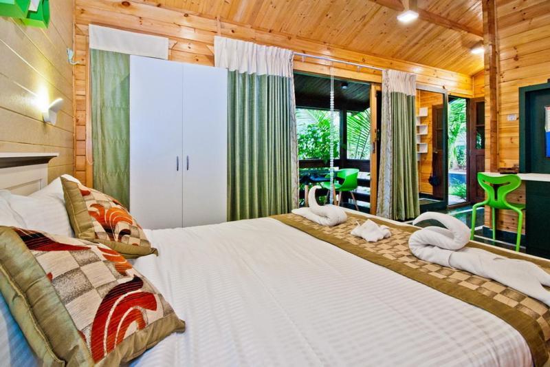 كالانغيُت Rock Forest Goa Honeymoon Cottages المظهر الخارجي الصورة